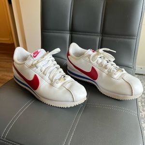 Nike Cortez Mens Size 9